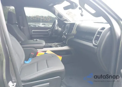 2022 Ram 1500 Big Horn 4X4 5'7 Box z USA, uszkodzony, nr VIN 1C6RRFFG3NN439649